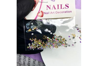 Металлические украшения для ногтей Сердце, 4 шт