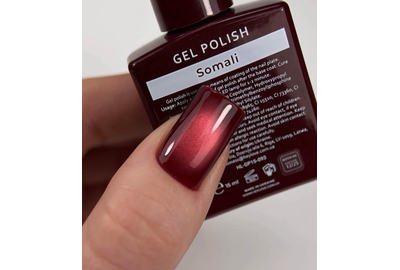 Гель-лак для ногтей HEYLOVE gel Polish Somali, кошачий глаз, красный, 15 мл