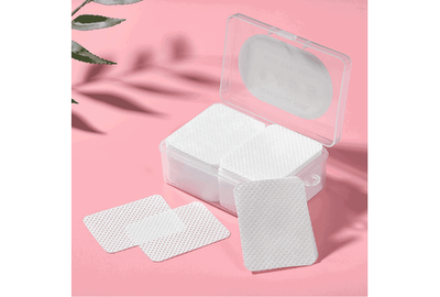 Салфетки безворсовые в пластиковой коробке 200 шт.