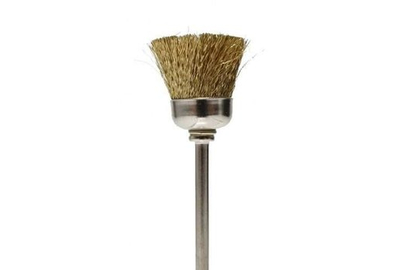 Round steel brush for cleaning milling cutters