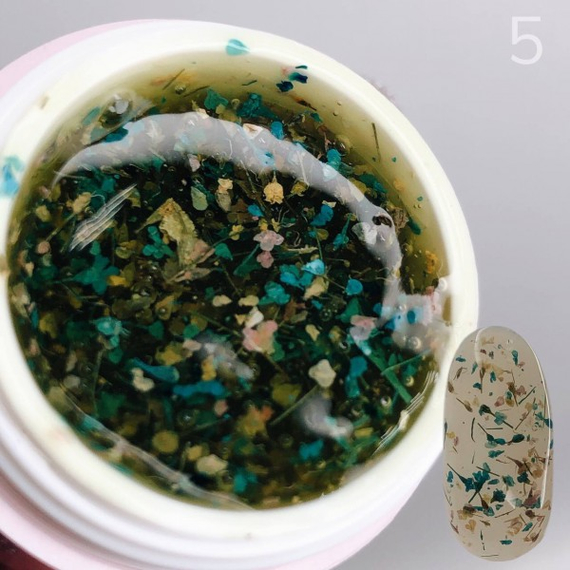 Гель с сушеницами SAGA Flower Gel №5 бежевый микс, 5 г, Цвет: Бежевый