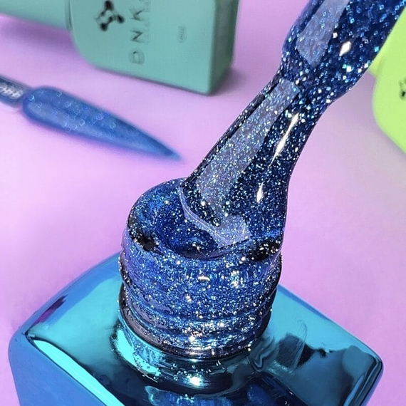 База цветная DNKA Cover base №088 Space светоотражающая синяя, 12 мл, Цвет: Синий, изображение 2