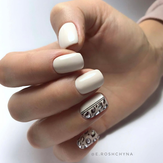 Гель-лак Komilfo Deluxe Series №D004 кремово-серый эмаль, 8 мл, Цвет: Бежевый, Обьем: 8 мл, изображение 4