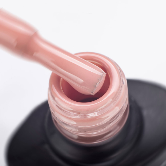 Гель-лак Komilfo Deluxe Series №D013 бежево-карамельная эмаль, 8 мл, Цвет: Бежевый, Обьем: 8 мл, изображение 2