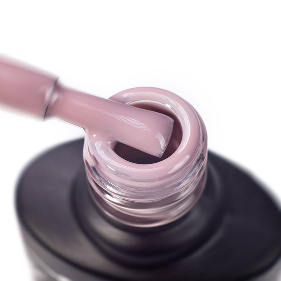 Гель-лак Komilfo Deluxe Series №D066 приглушений сіро-бузковий емаль, 8 мл, Колір: Бузковий, Об`єм: 8 мл, зображення 2
