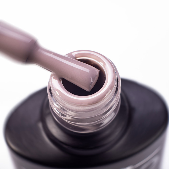 Гель-лак Komilfo Deluxe Series №D071 світлий графітовий емаль, 8 мл, Колір: Сірий, Об`єм: 8 мл, зображення 2