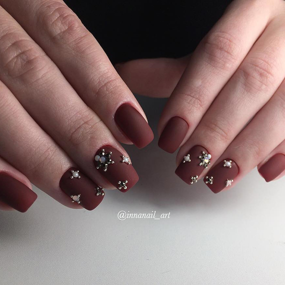 Гель-лак Komilfo Deluxe Series №D097 коричнево-бордовий емаль, 8 мл, Колір: Бордовий, Об`єм: 8 мл, зображення 3