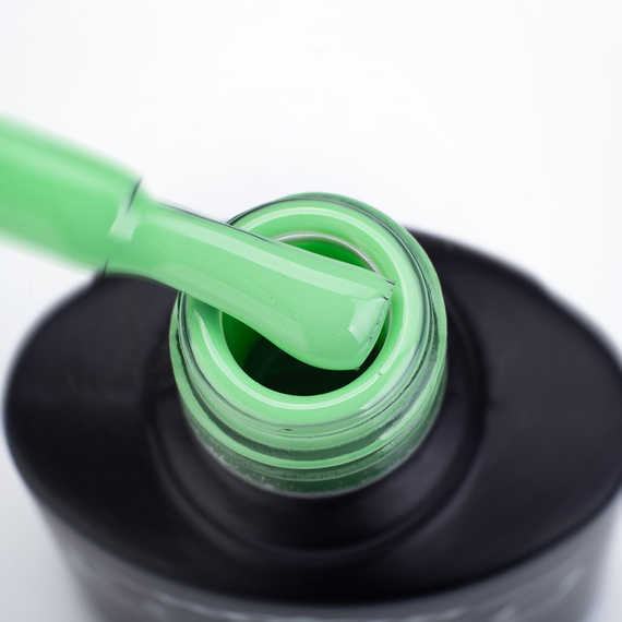 Гель-лак Komilfo Deluxe Series №D160 салатовий емаль, 8 мл, Колір: Салатовий, Об`єм: 8 мл, зображення 2