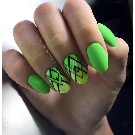 Гель-лак Komilfo Deluxe Series №D171 яскравий насичений салатовий неоновий, 8 мл, Колір: Салатовий, Об`єм: 8 мл, зображення 3