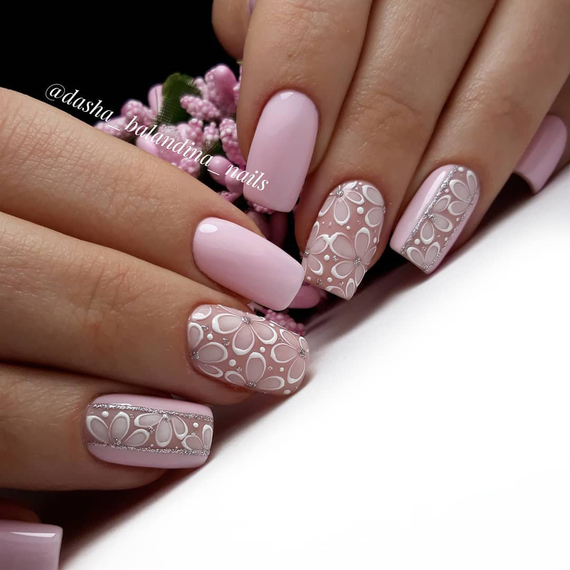 Гель-лак Komilfo Deluxe Series №D211 светлый чуть-чуть лилово-розовый эмаль, 8 мл, Цвет: Розовый, Обьем: 8 мл, изображение 4