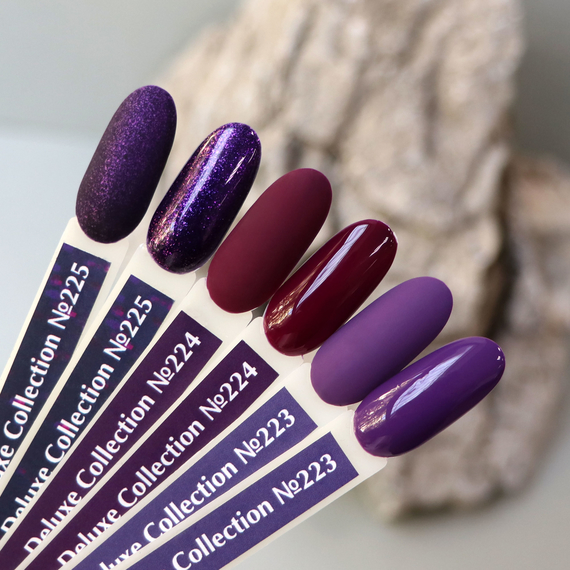 Гель-лак Komilfo Deluxe Series №D225 синьо-фіолетовий з рожевим мікроблиском, 8 мл, Колір: Фіолетовий, Об`єм: 8 мл, зображення 4