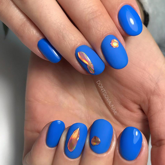 Гель-лак Komilfo Deluxe Series №D255 насыщенный голубой эмаль, 8 мл, Цвет: Голубой, Обьем: 8 мл, изображение 3