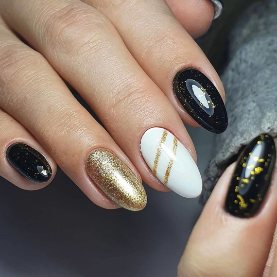 Gel-lacquer Komilfo DeLuxe Series No. G009 bright gold saturated micro-glitter, 8 ml, Color: Gold, Volume: 8 ml, 3 image