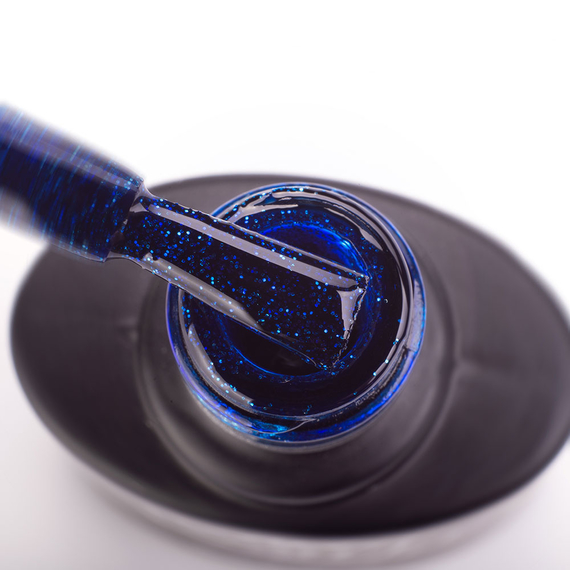 Гель-лак Komilfo DeLuxe Series №G021 синий с серебристыми блестками, 8 мл, Цвет: Синий, Обьем: 8 мл, изображение 2