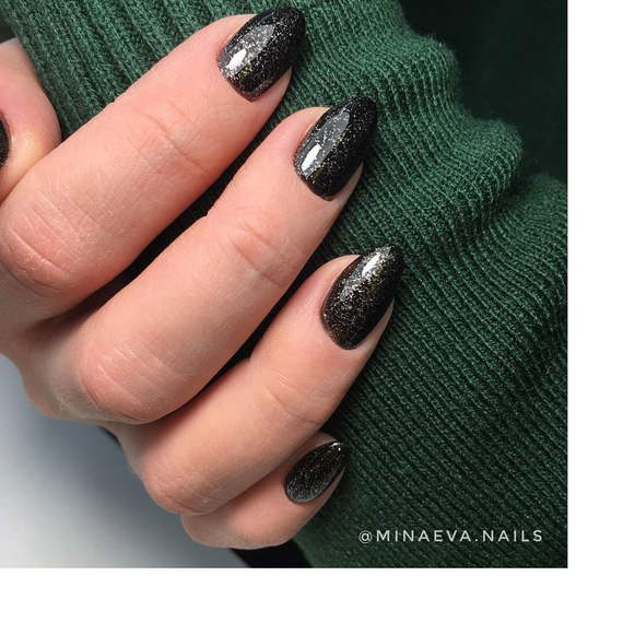 Гель-лак Komilfo DeLuxe Series №G023 чорний сріблястий мікроблиск, 8 мл, Колір: Чорний, Об`єм: 8 мл, зображення 3