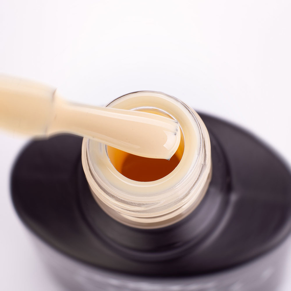 Гель-лак Komilfo Deluxe Series №D291 згущене молоко емаль, 8 мл, Колір: Бежевий, Об`єм: 8 мл, зображення 2