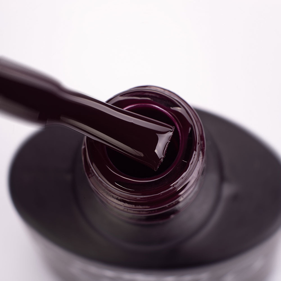 Гель-лак Komilfo Deluxe Series №D300 черно-бордовый эмаль, 8 мл, Цвет: Бордовый, Обьем: 8 мл, изображение 2