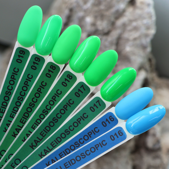 Gel polish Komilfo Kaleidoscopic collection K016 blue neon, 8 ml, 3 image