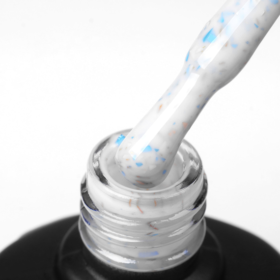 База для нігтів Komilfo Potal Base P008, молочна з блакитною пота золотою поталлю, 8 мл, зображення 3