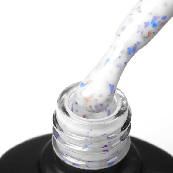 База для нігтів Komilfo Potal Base P011, молочна з різнокольоровою поталлю, 8 мл, зображення 3