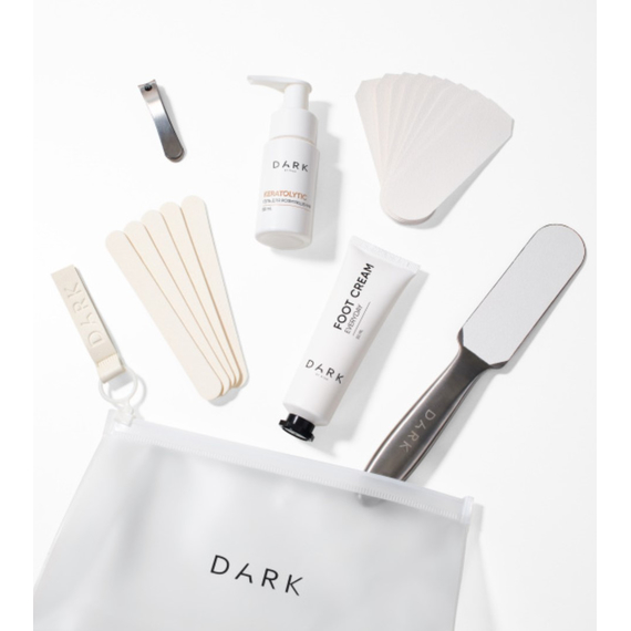 Набор для педикюра DARK для домашнего ухода.