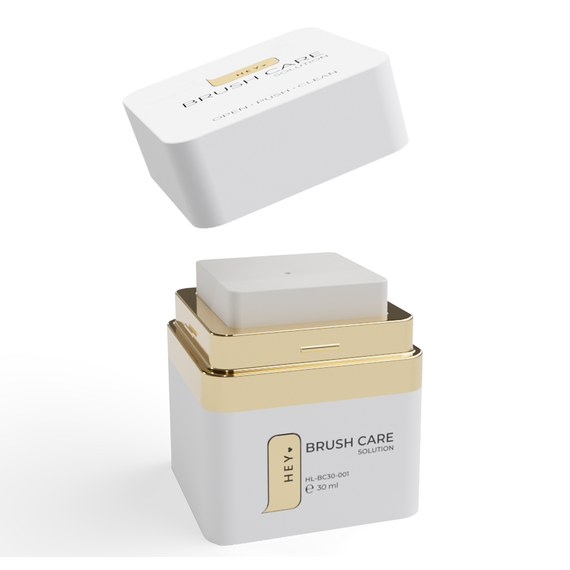 Засіб для очищення пензлів HEYLOVE Brush Care Solution, 30 мл